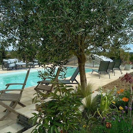 Maison/Villa Avec Piscine Privee Gite Brain D'Eau La Chapelle-de-Brain Εξωτερικό φωτογραφία