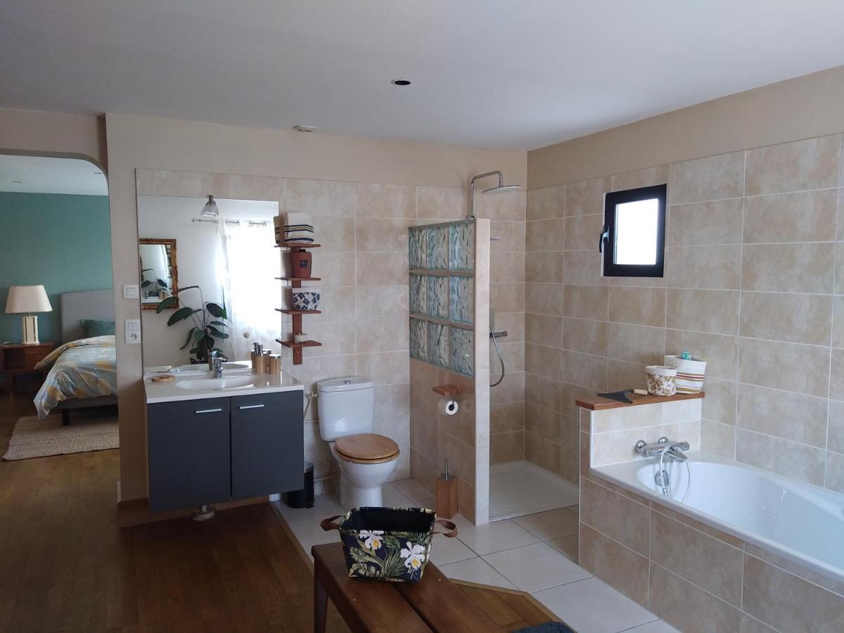 Maison/Villa Avec Piscine Privee Gite Brain D'Eau La Chapelle-de-Brain Εξωτερικό φωτογραφία